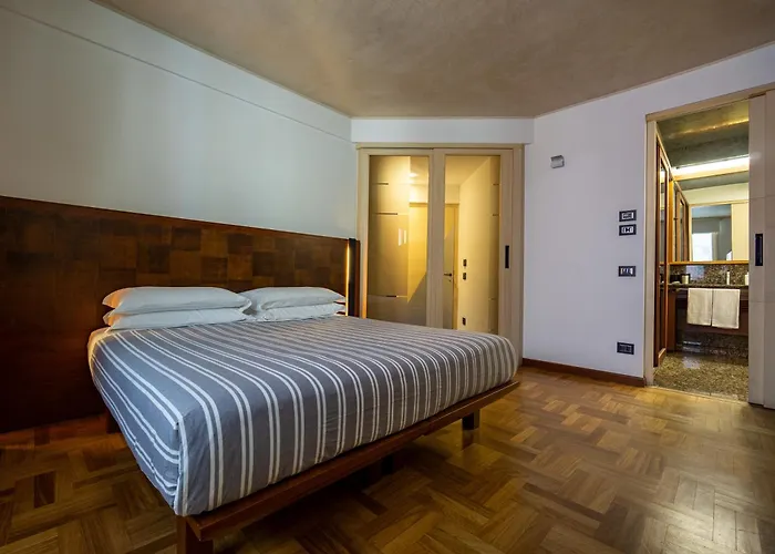 Nicchia * Βερόνα