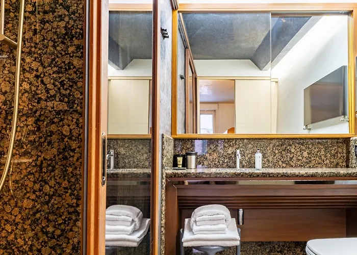 Nicchia アパート *